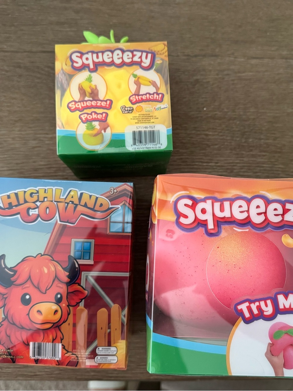 Squishy toy bundle squeezy peach, pineapple and highland cow